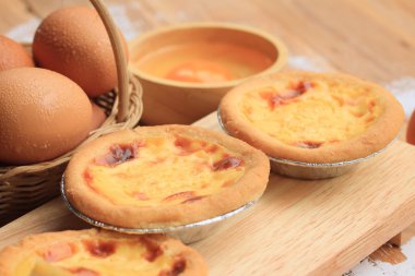 lezzetli tatlı yumurta tart