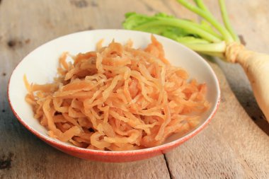 taze ile turşu turp