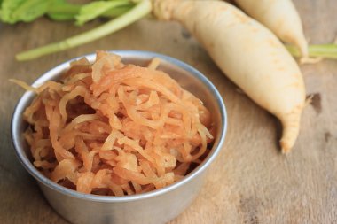 taze ile turşu turp