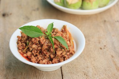 baharatlı biber kıyılmış domuz