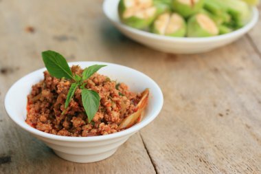 baharatlı biber kıyılmış domuz