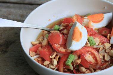 tuzlu yumurta papaya salatası