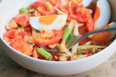 tuzlu yumurta papaya salatası