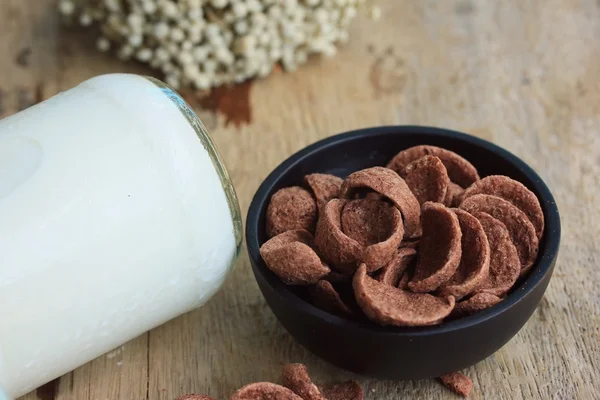 新鮮なミルク チョコレート コーン フレーク — ストック写真