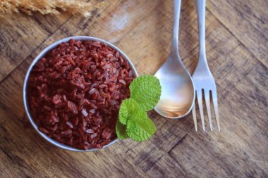 kase kırmızı pirinç