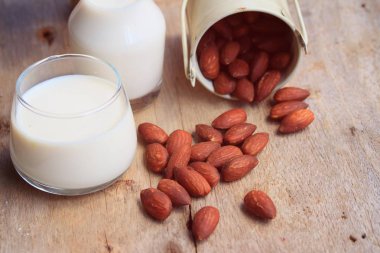 Badem sütü ve fasulye