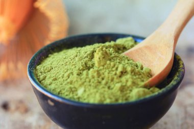 Kibrit yeşil çay tozu