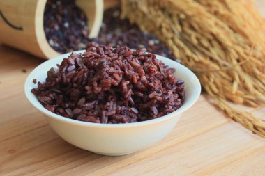 siyah pirinç ve çeltik