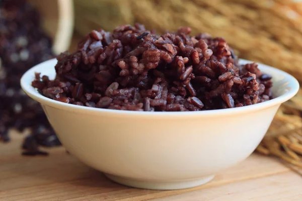Black rice and paddy — Stock Photo, Image