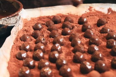 Tatlı çikolata yapma