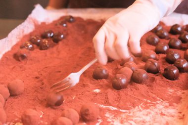 Tatlı çikolata yapma