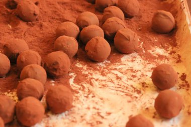 Tatlı çikolata yapma