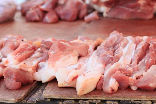 La carne di maiale al mercato — Foto Stock