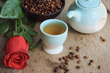 tohum ile arpa çayı