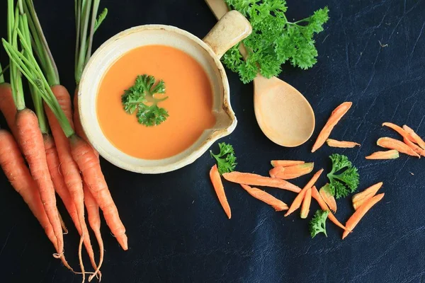 Soupe de carotte fraîche — Photo