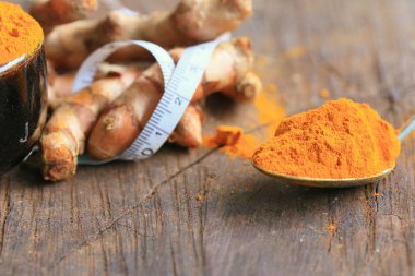 Zerdeçal tozu ile taze