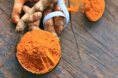 Zerdeçal tozu ile taze