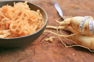 taze ile turşu turp