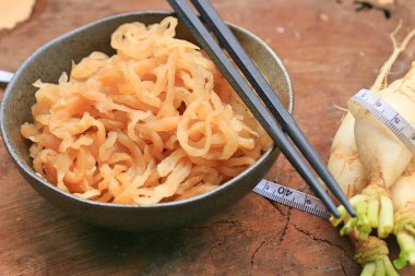 taze ile turşu turp