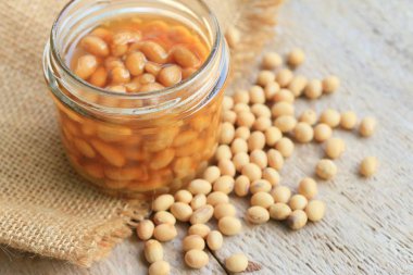 yığın tuzlu soya fasulyesi