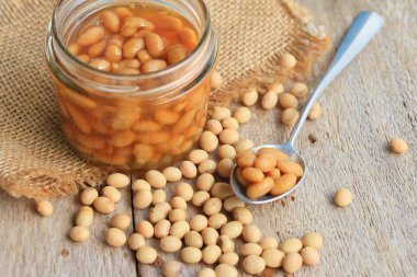 yığın tuzlu soya fasulyesi