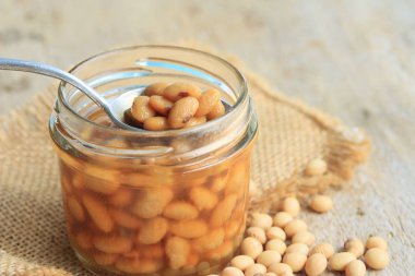 yığın tuzlu soya fasulyesi