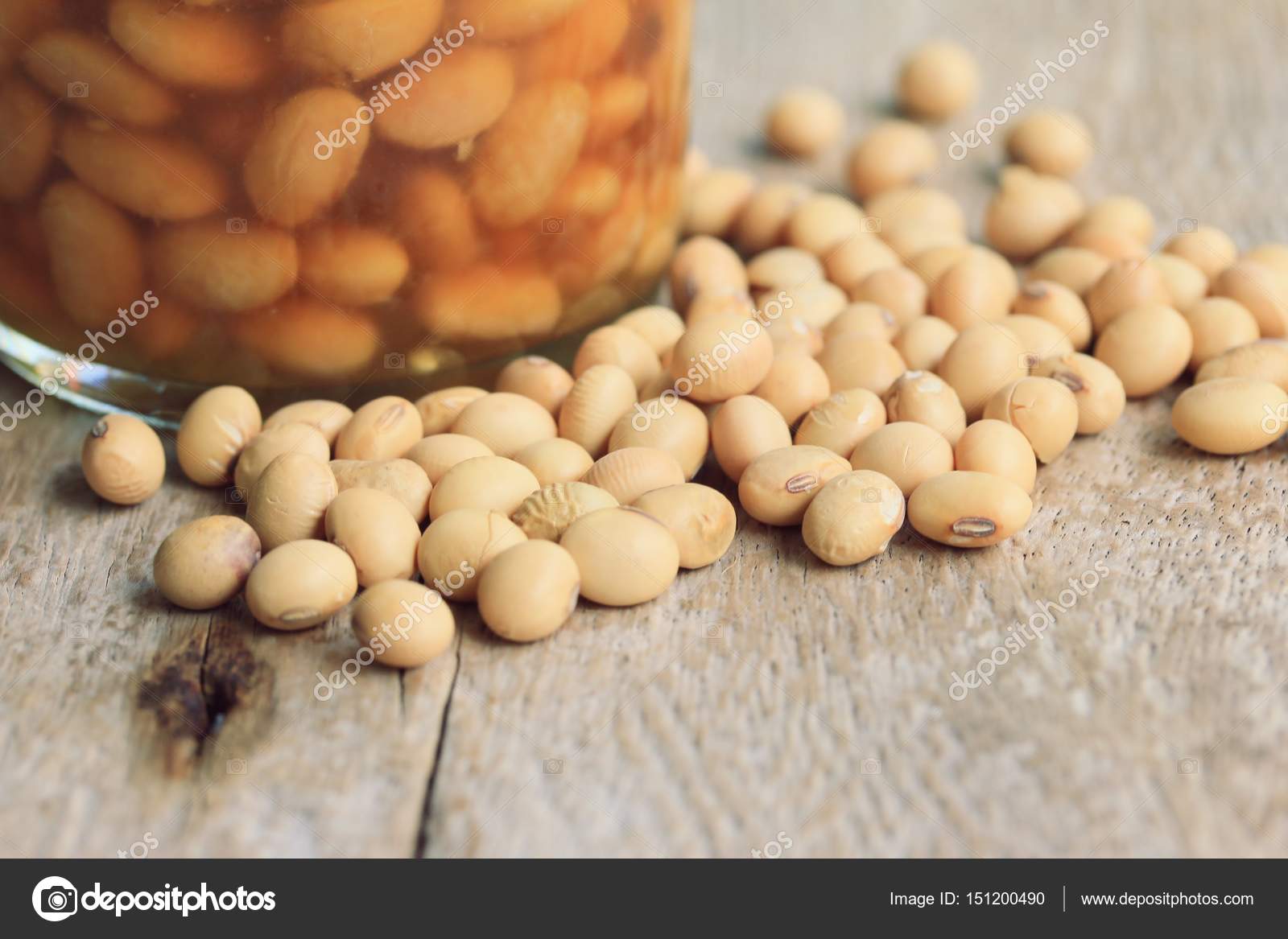 Heap salted soy beans — Stock Photo © oilslo 151200490