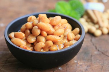 yığın tuzlu soya fasulyesi