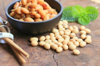 yığın tuzlu soya fasulyesi