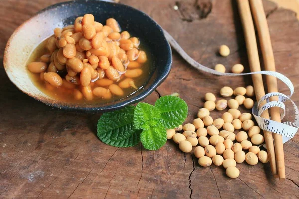 yığın tuzlu soya fasulyesi