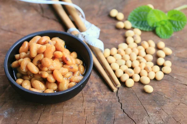 yığın tuzlu soya fasulyesi