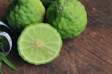 ahşap üzerinde taze Güney Afrika'da bir kabile