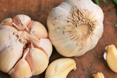 yığın çok sarımsak