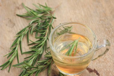 otlar biberiye sıcak çay