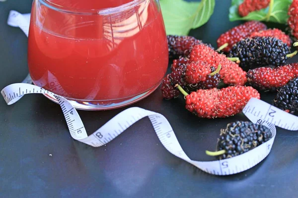 Mulberry fruit en SAP — Stockfoto