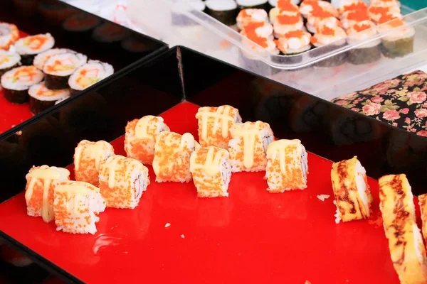 Sushi na rynku — Zdjęcie stockowe