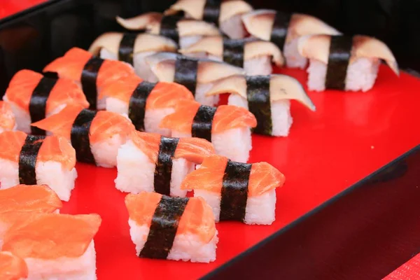 Sushi na rynku — Zdjęcie stockowe