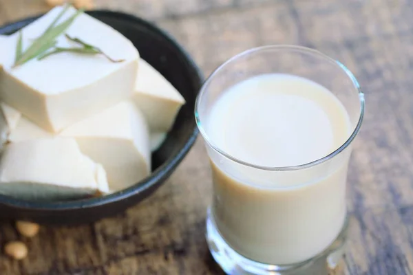 Leche de soja con soja — Foto de Stock