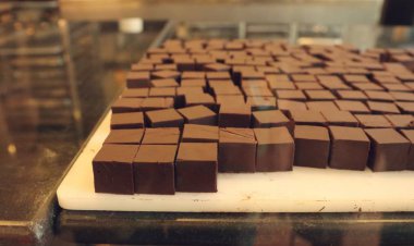 Tatlı çikolata yapma