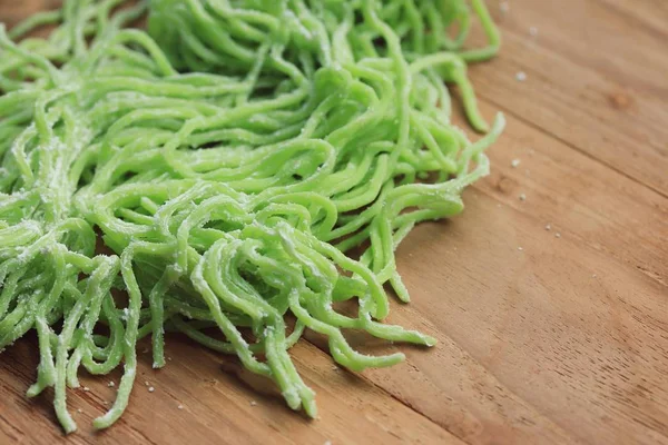 green jade egg noodles