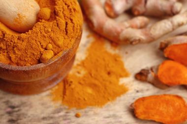 Zerdeçal tozu ile taze