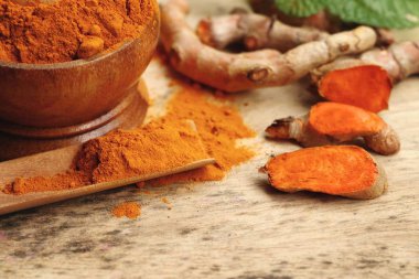 Zerdeçal tozu ile taze