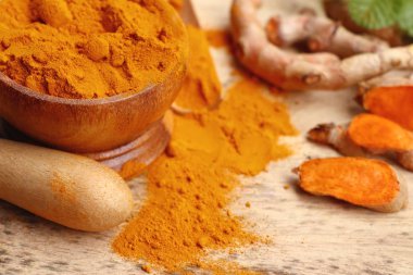 Zerdeçal tozu ile taze