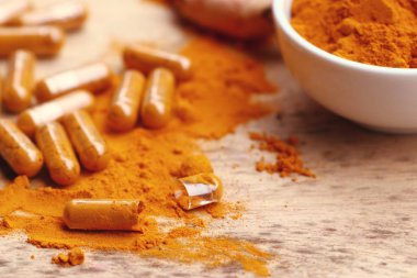 Toz zerdeçal kapsül