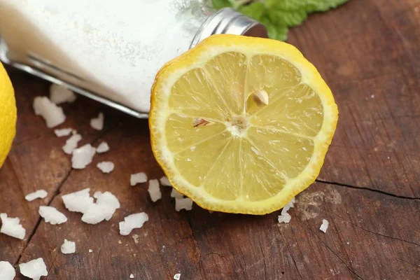 Limón fresco y sal — Foto de Stock