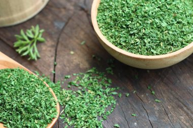 Kuru ot maydanoz yaprakları