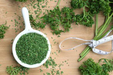 Kuru ot maydanoz yaprakları