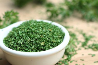 Kuru ot maydanoz yaprakları