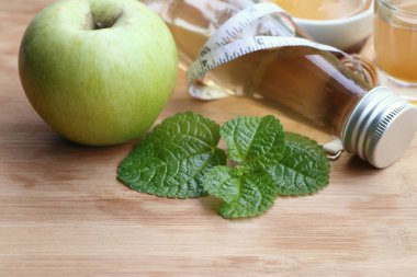 elma sirkesi bal ile