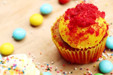 kek ve çikolata renkli kaplama